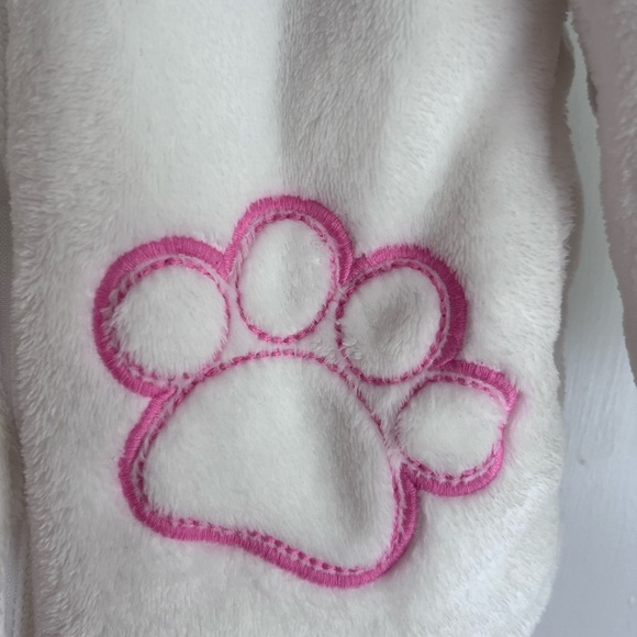 Disney Pink & White Faux Fur Hooded Coat SZ 3T Aristocats Cozy Valentines - Picture 3 of 12